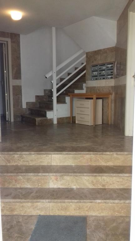 Apartamentos Goyescas Deco Мадрид Екстер'єр фото