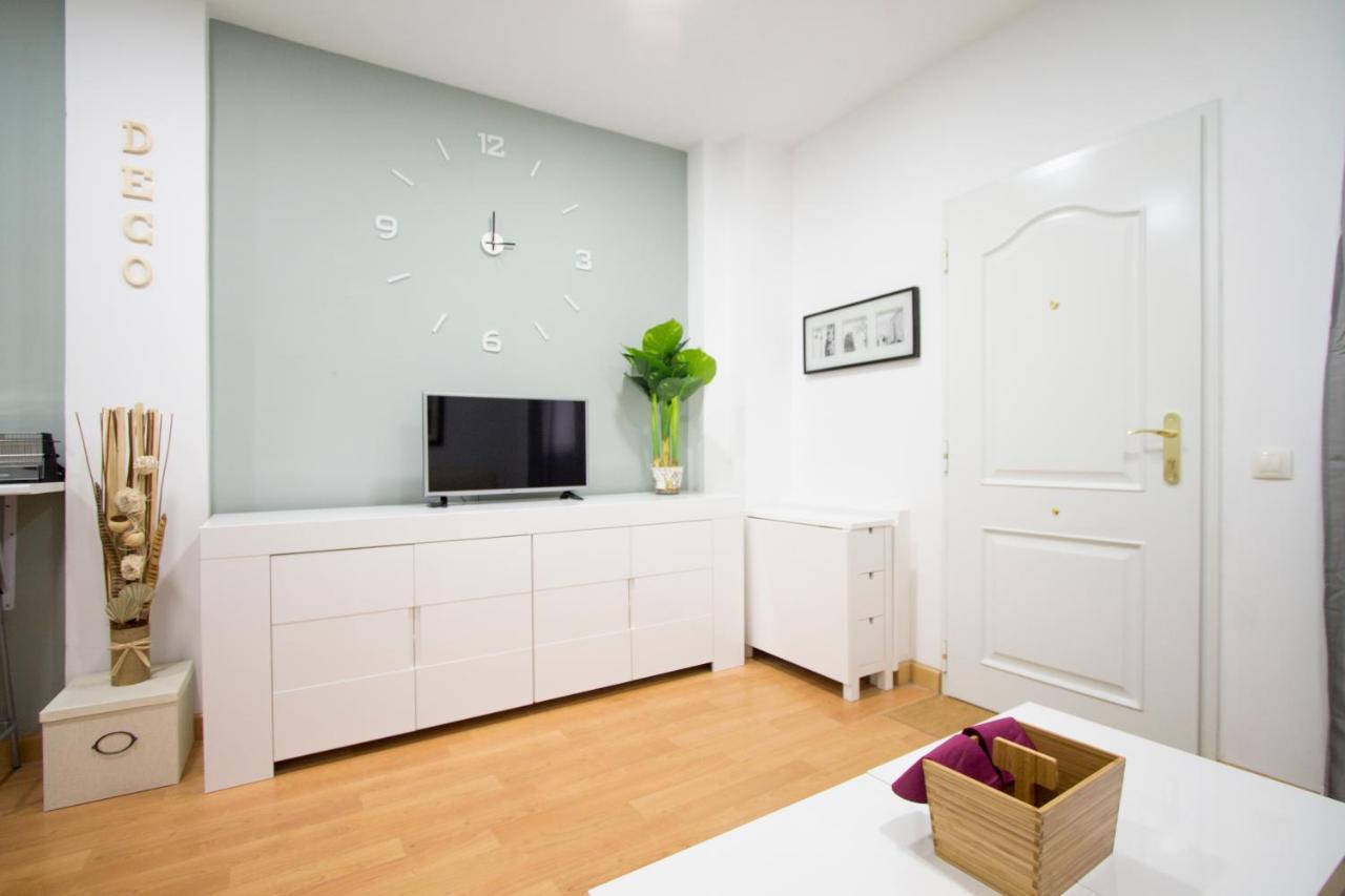 Apartamentos Goyescas Deco Мадрид Екстер'єр фото